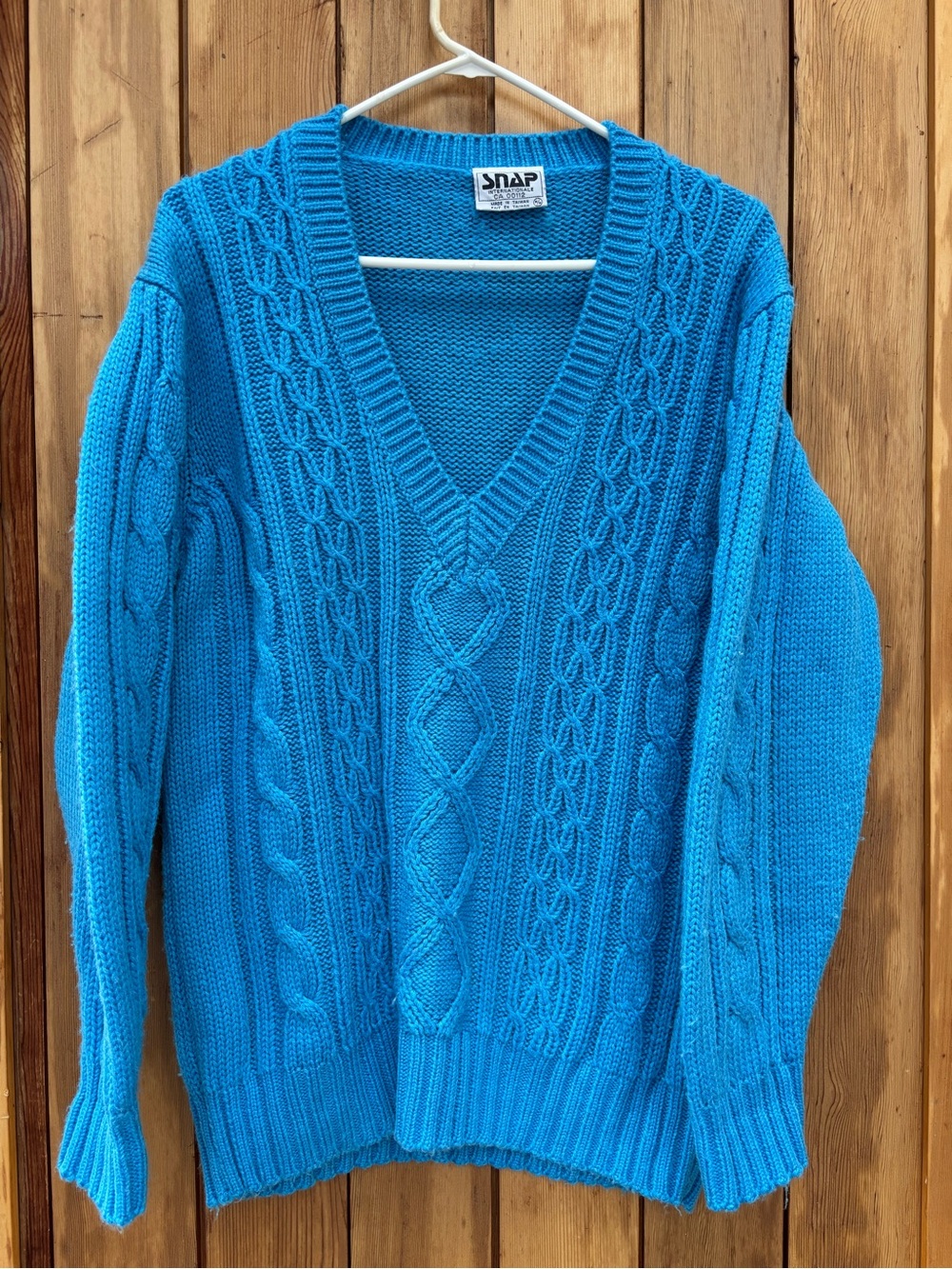 Vintage 80s 90s SNAP Internationale Blue Cable Knit V-Neck Sweater Size Medium